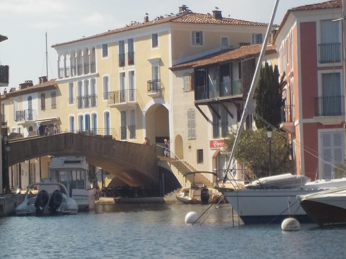 Apartmán Apart Port Grimaud Marche Exteriér fotografie